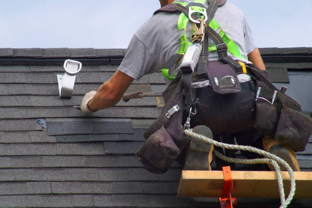 Quick and Trustworthy Emergency Roof Repair Services in Wimauma, FL